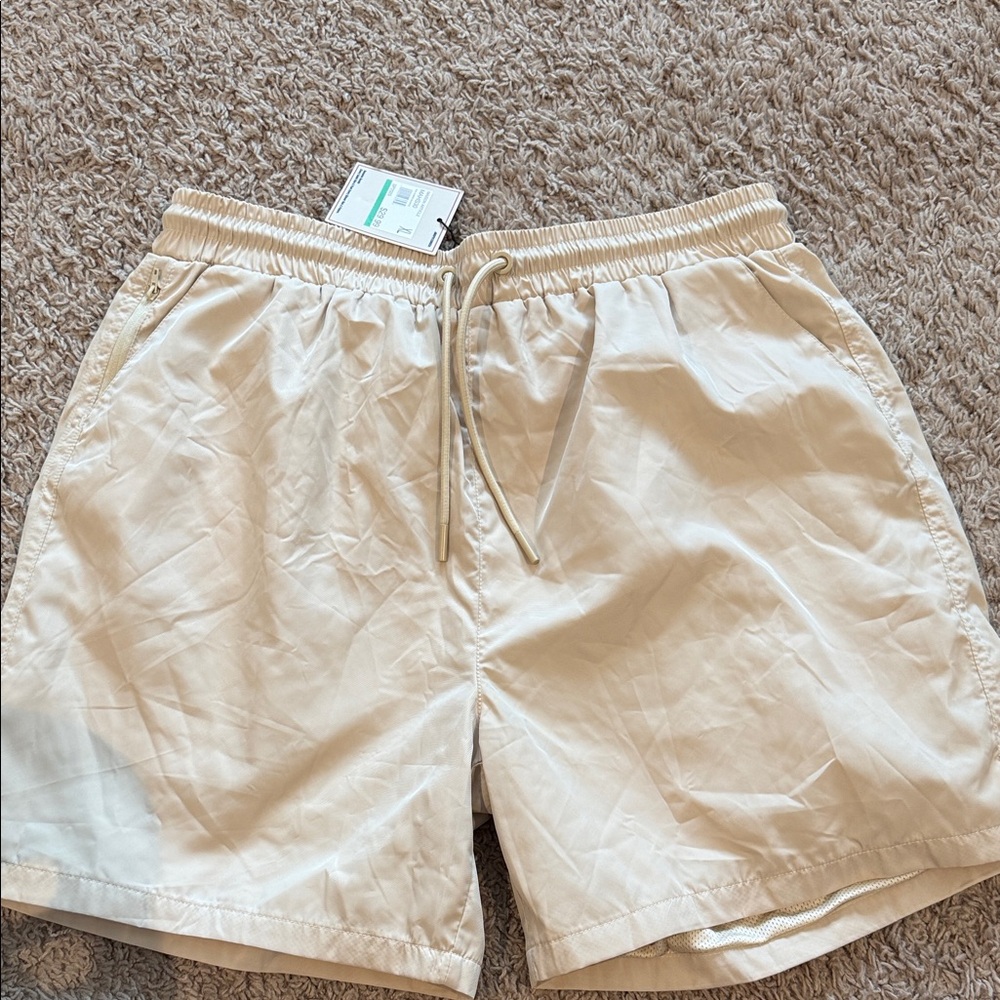 NWT Maison Article XL Men's Mesh Lined Cruise Shorts